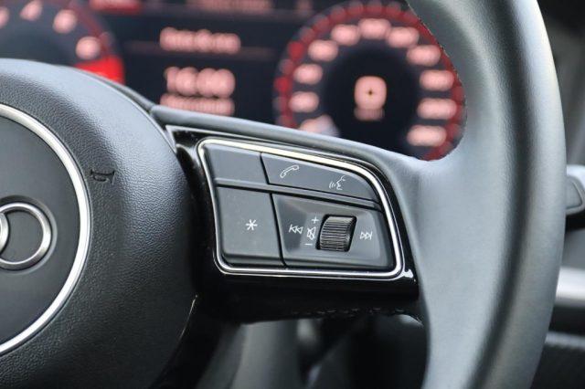 AUDI A1 allstreet 30 TFSI S tronic Identity Contrast