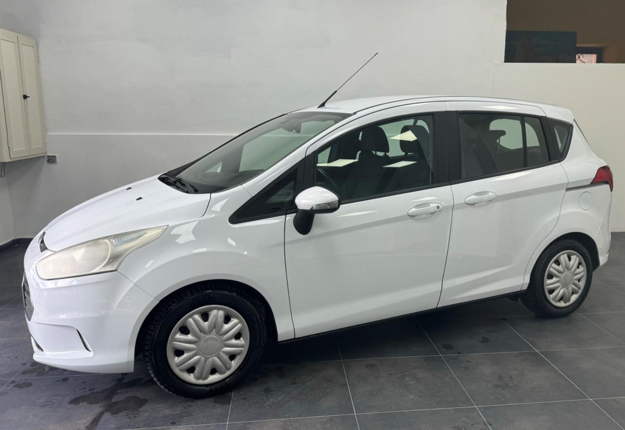 Ford B-Max Titanium