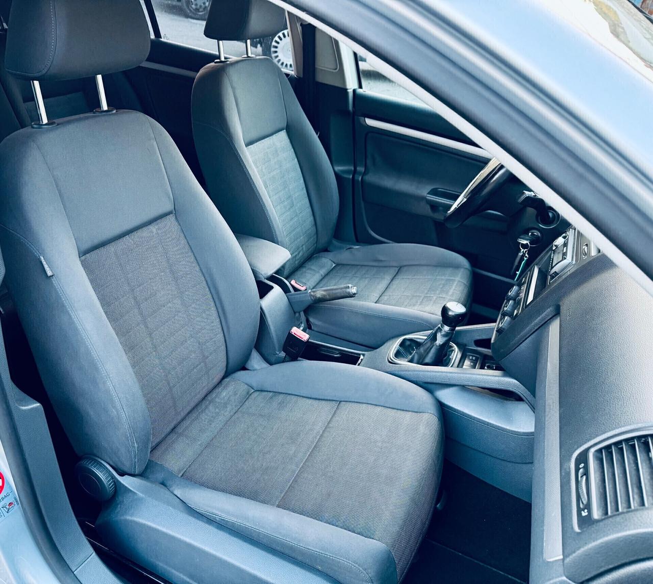 Volkswagen Golf 1.9 TDI 5p. GT Sport