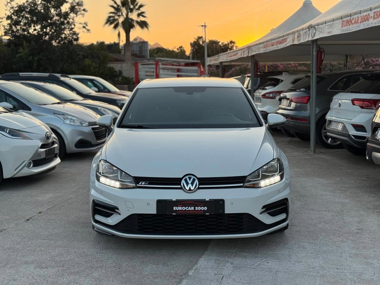 VOLKSWAGEN GOLF 7.5 R-Line DSG