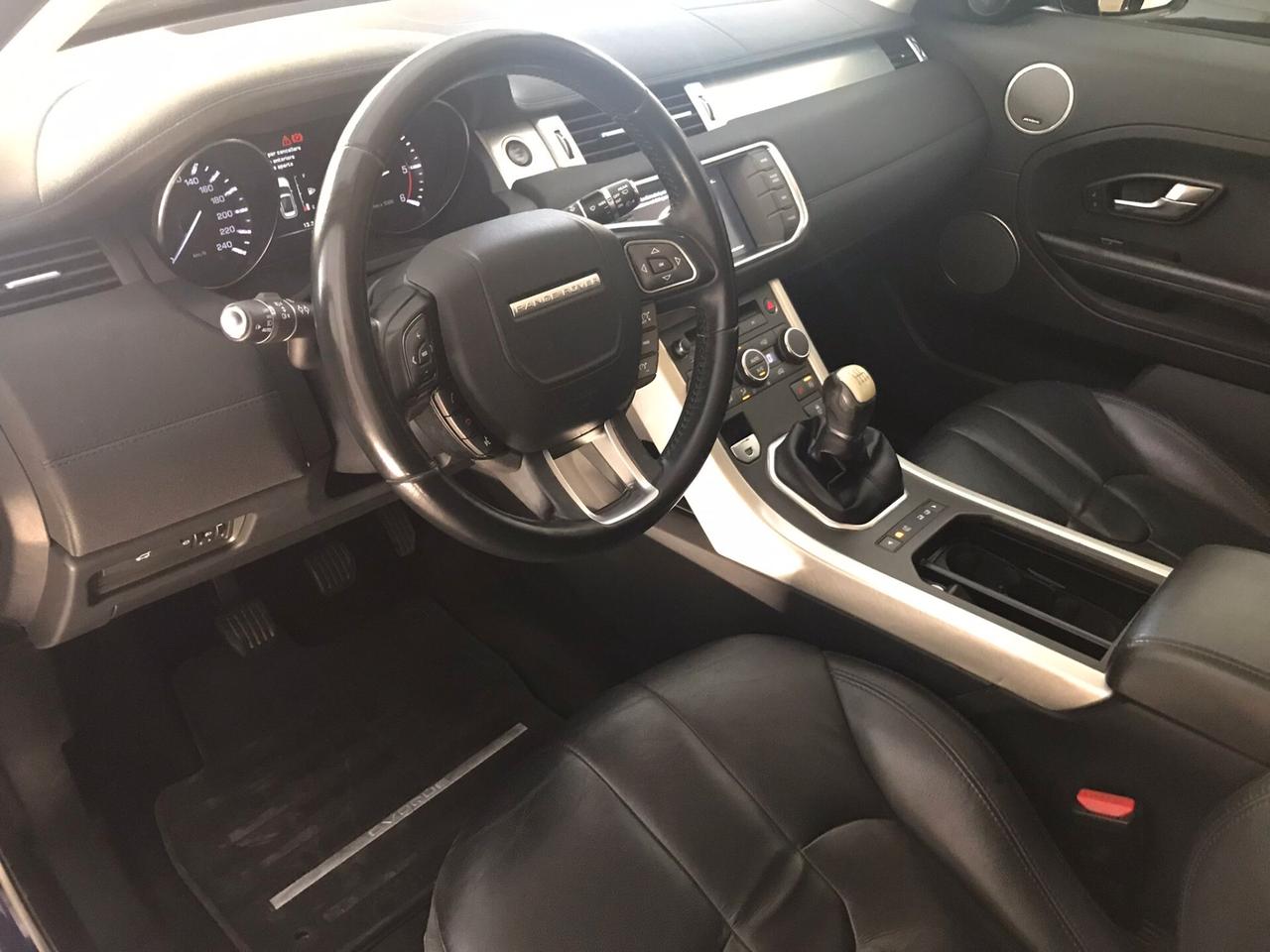 Land Rover Evoque 2.2 TD4 5p. PRESTIGE PANORAMICO