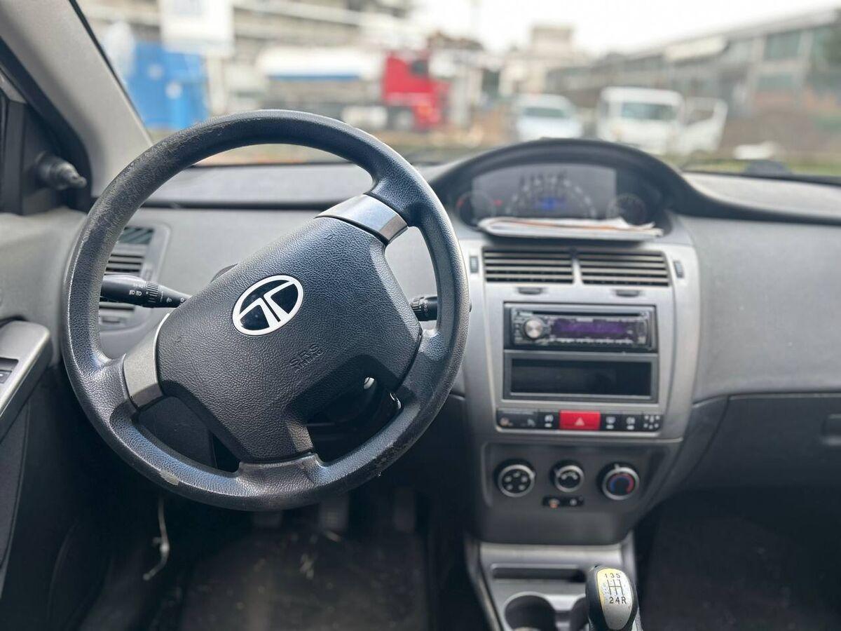 Tata Indica Vista 1.4 Safire
