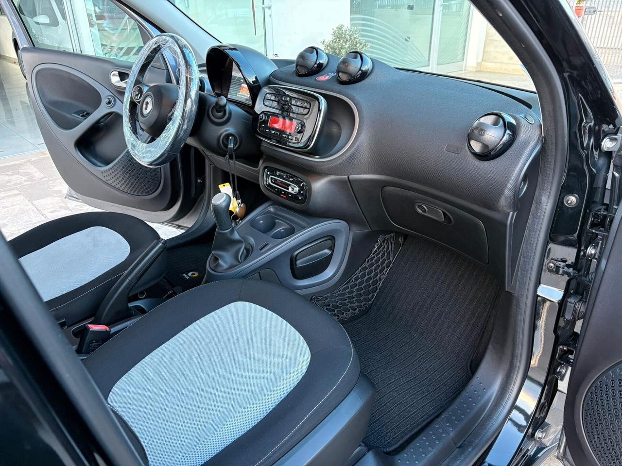 Smart ForFour 70 1.0 Prime