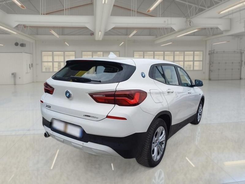 BMW X2 XDRIVE 25E BUSINESS X AUTOMATICO SUV