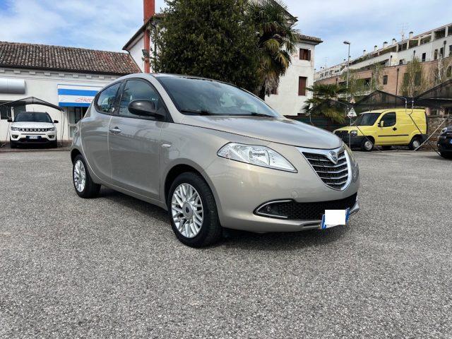 LANCIA Ypsilon 1.2 69 CV 5 porte GPL Ecochic Gold