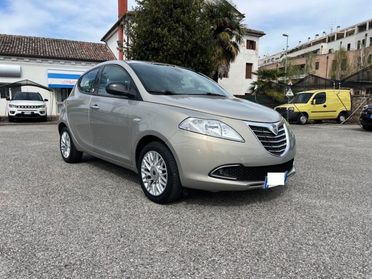 LANCIA Ypsilon 1.2 69 CV 5 porte GPL Ecochic Gold