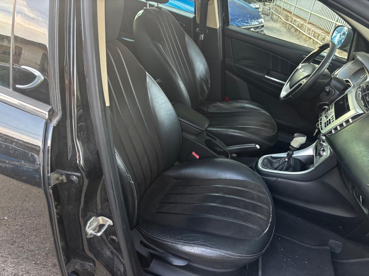 Lancia Delta 1.6 MJT DPF Oro