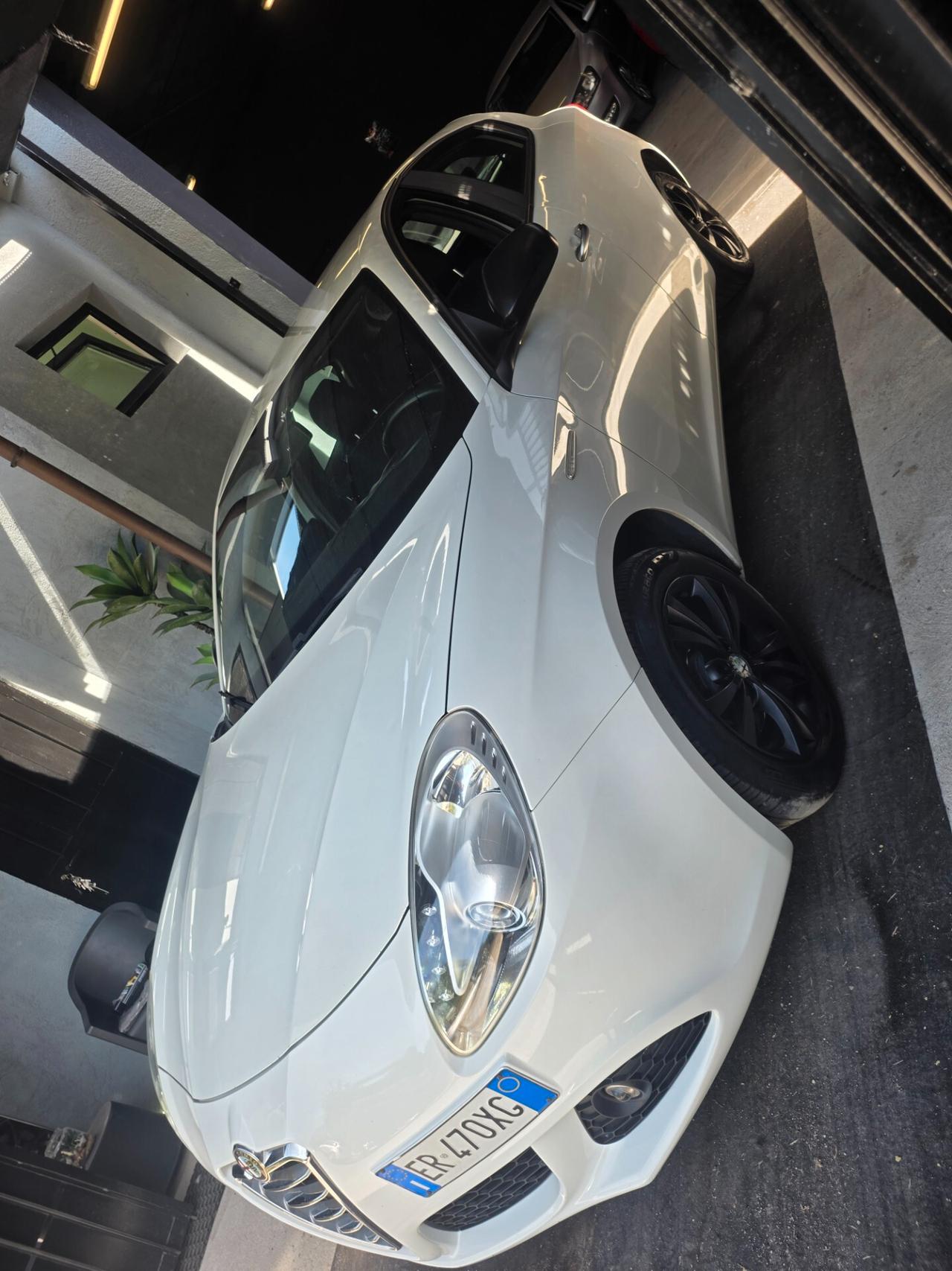 Alfa Romeo Giulietta 1.6 JTDm-2 105 CV Business
