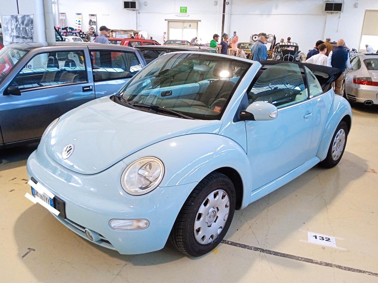 Volkswagen New Beetle 1.6 Cabrio A.S I