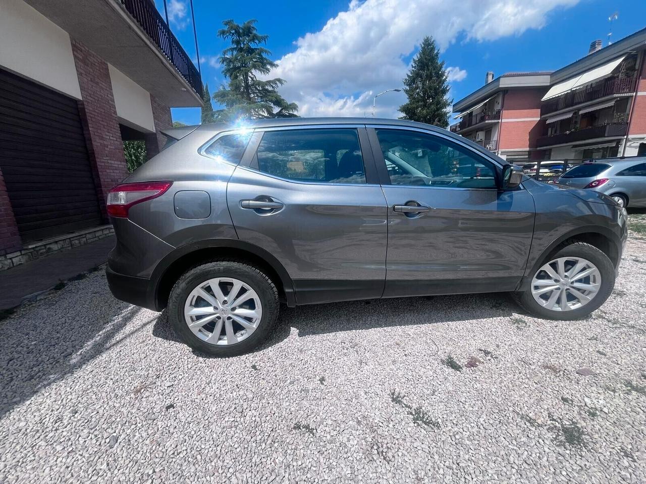 Nissan Qashqai 1.5 dCi Tekna