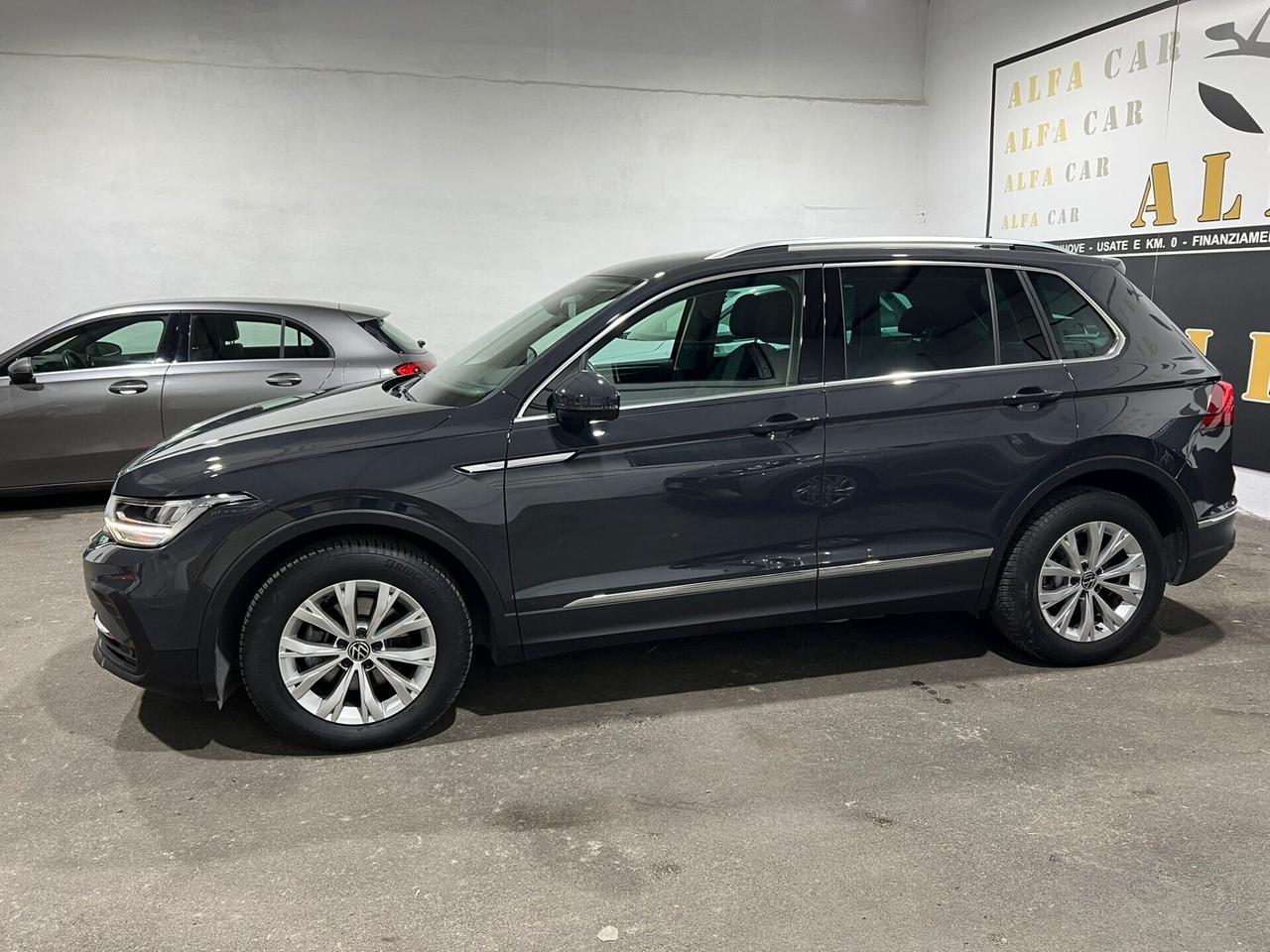 Volkswagen Tiguan 2.0 TDI 150 CV DSG Elegance 2021 PROMO NATALE