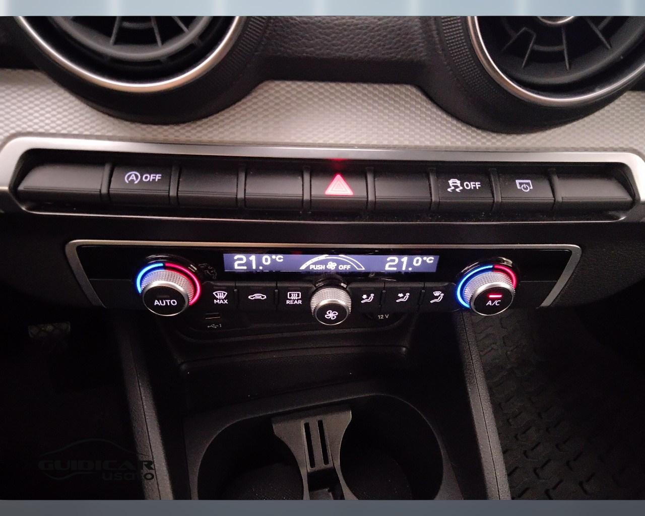 AUDI Q2 I 2021 - Q2 30 2.0 tdi Business