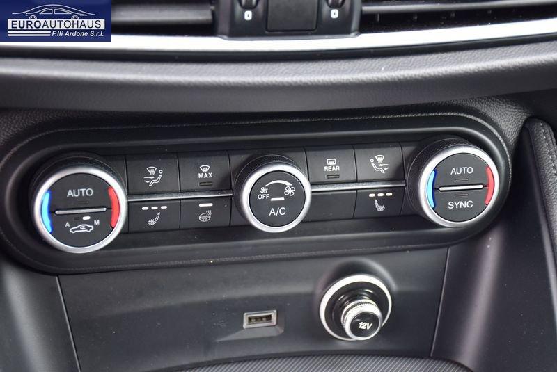 Alfa Romeo Stelvio 2.2 Turbo Diesel 210CV Veloce AT8 Q4