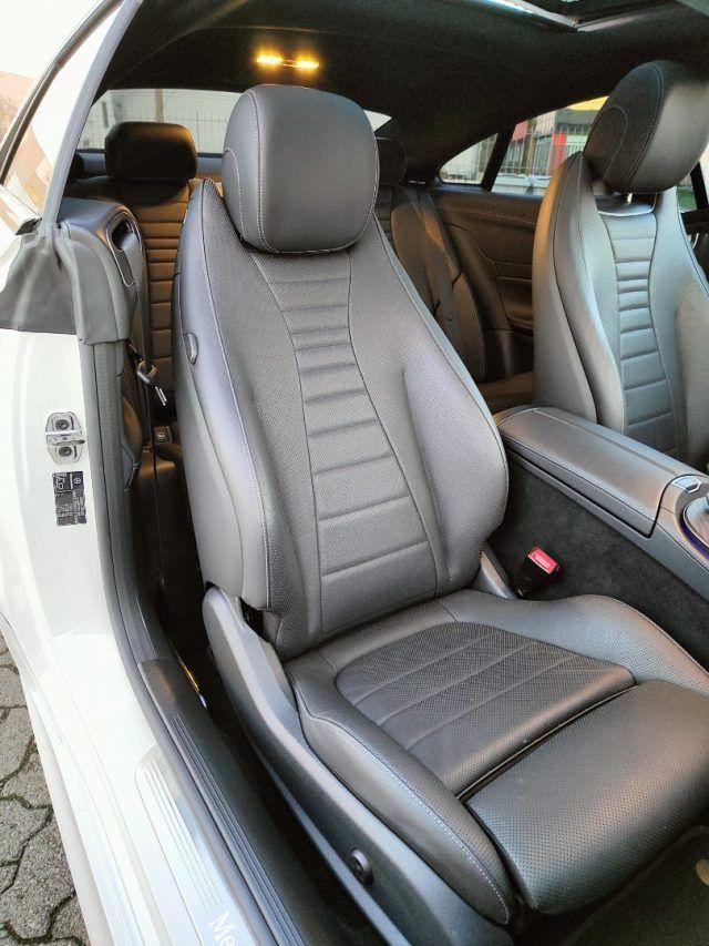 MERCEDES-BENZ E 450 4Matic Premium AMG Tetto Pelle 5.000km reali!! IN PROMO