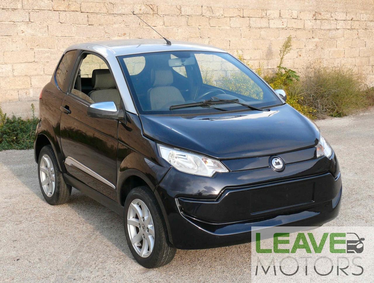 Aixam Miniauto GT (M1406)