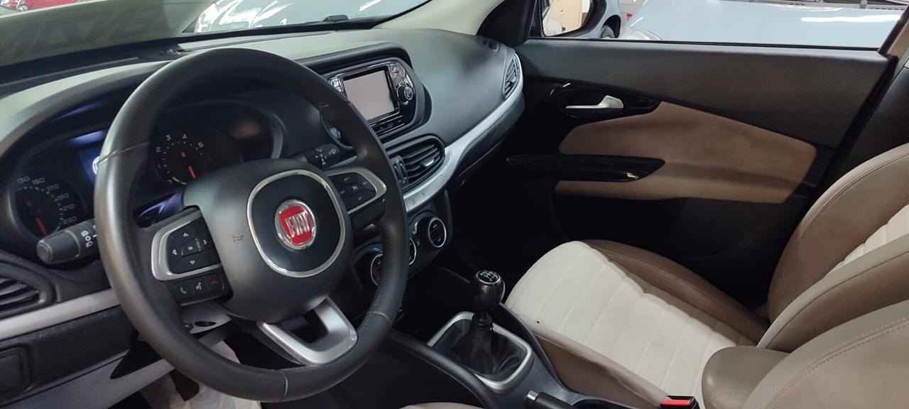 Fiat Tipo 1.4 4 porte Lounge