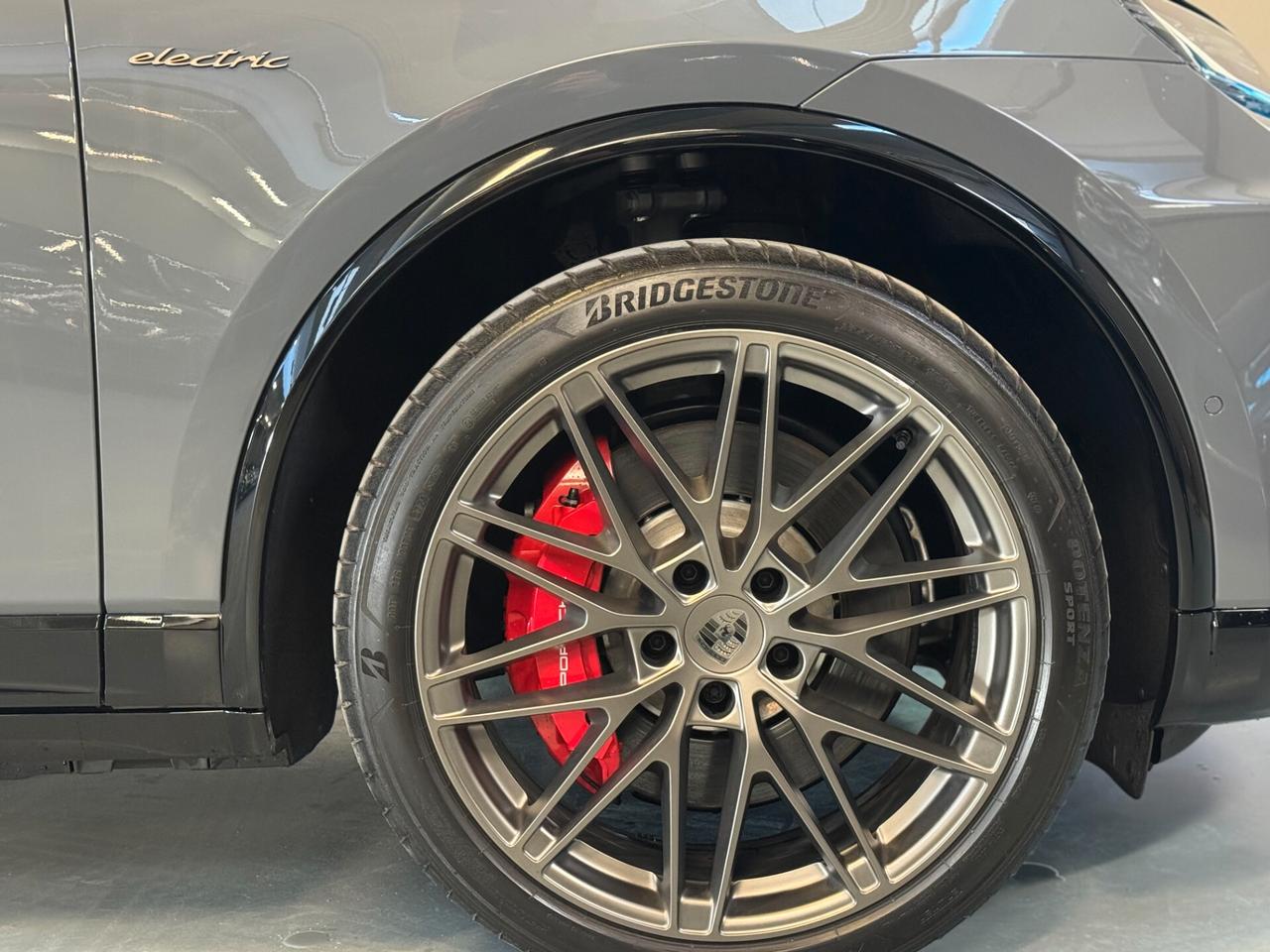 Porsche Macan EV TURBO - FULL ELETTRICO VENTILATI SOSP. PNEUMATICHE ASSE STERZANTE