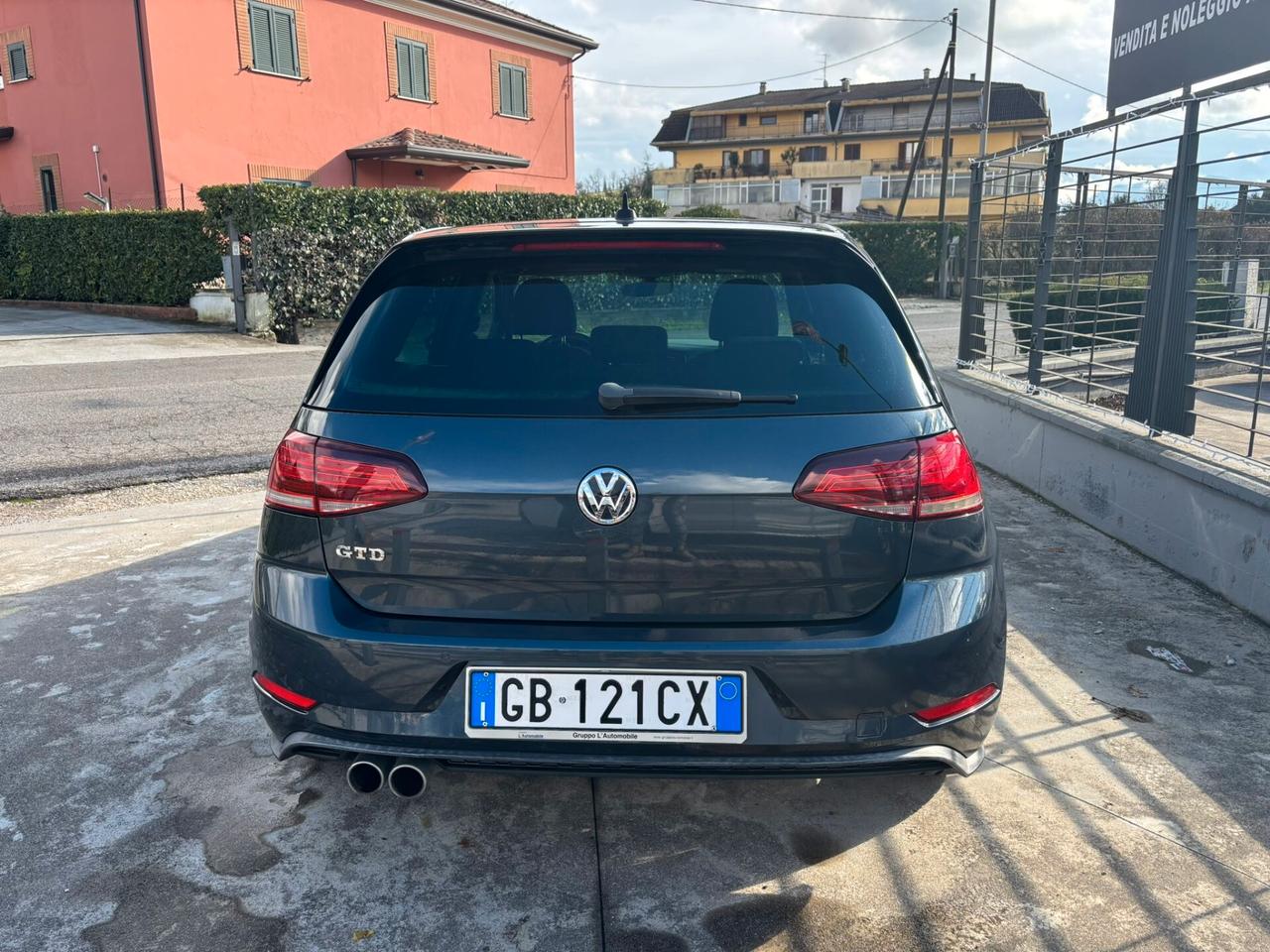 Volkswagen Golf GTD 2.0 TDI 5p. Business BlueMotion Technology