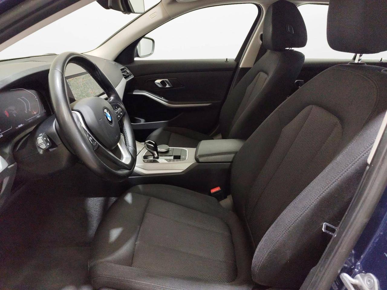 BMW Serie 3 318d Touring 48V Business Advantage