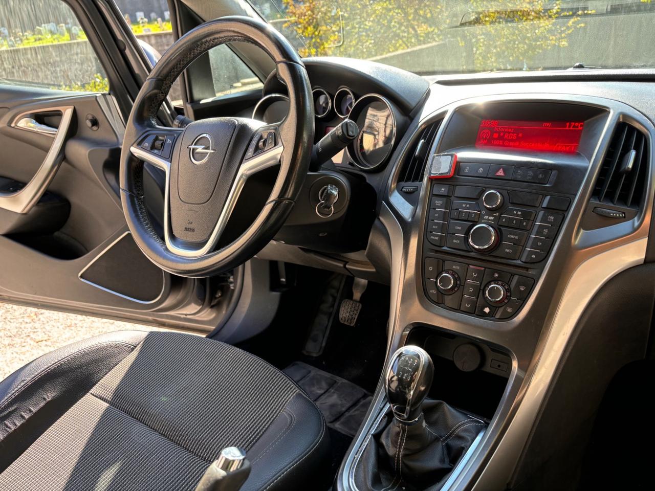 Opel Astra 1.7 CDTI 125CV Sports Tourer Cosmo