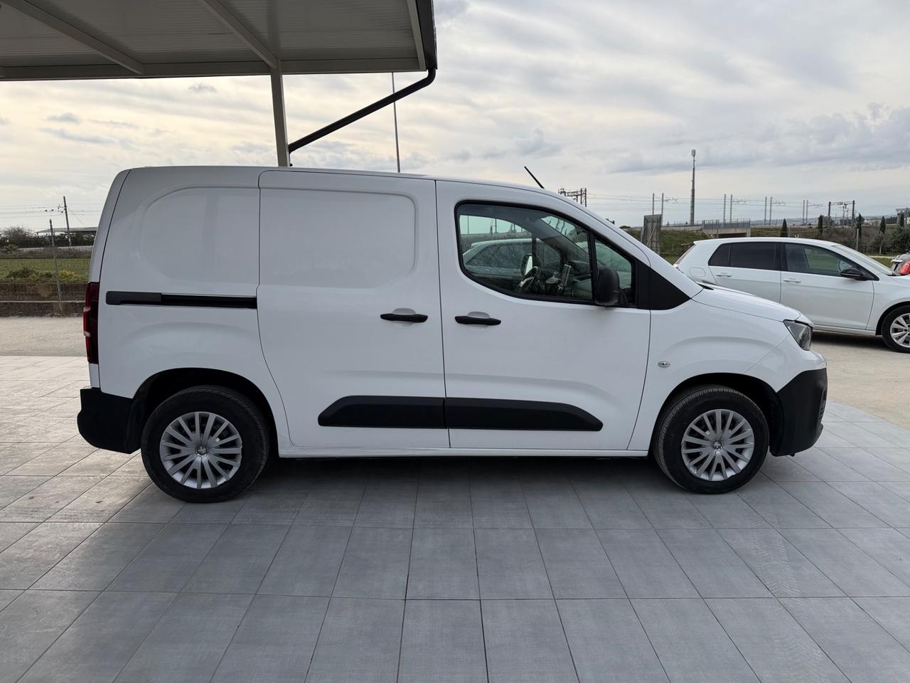 Peugeot Partner BlueHDi 100 L1 Furgone Premium