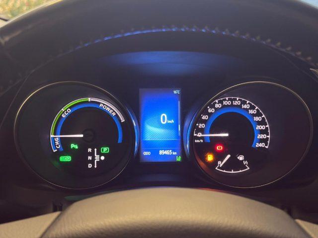 TOYOTA Auris 1.8 Hybrid Lounge