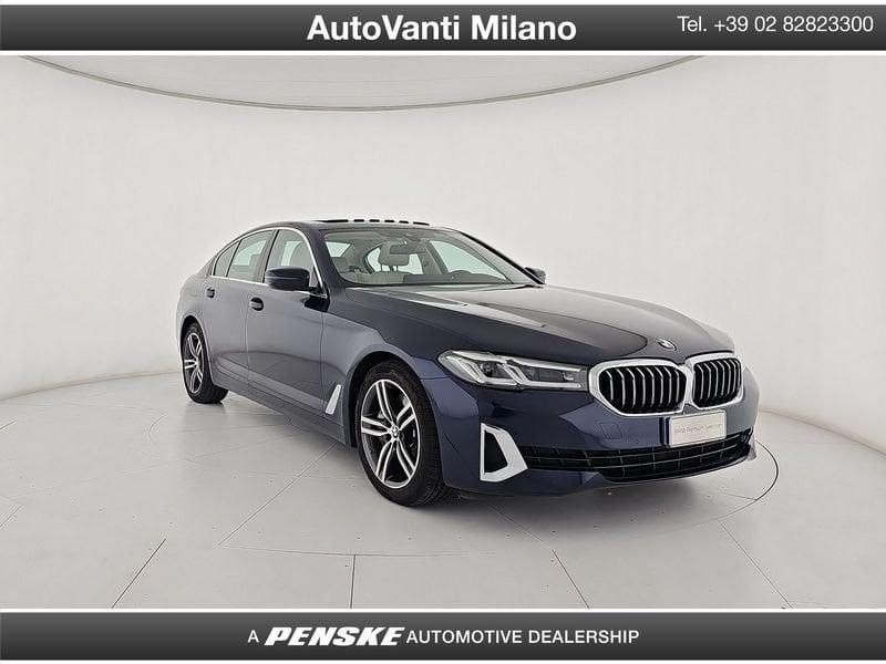 BMW Serie 5 530d mhev 48V xdrive Luxury auto