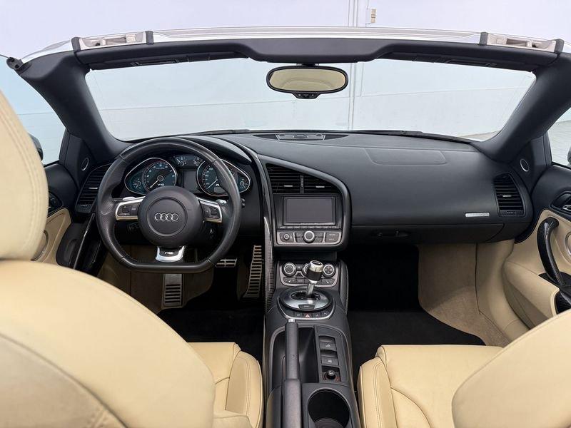 Audi R8 R8 Spyder 5.2 V10 FSI quattro R tronic