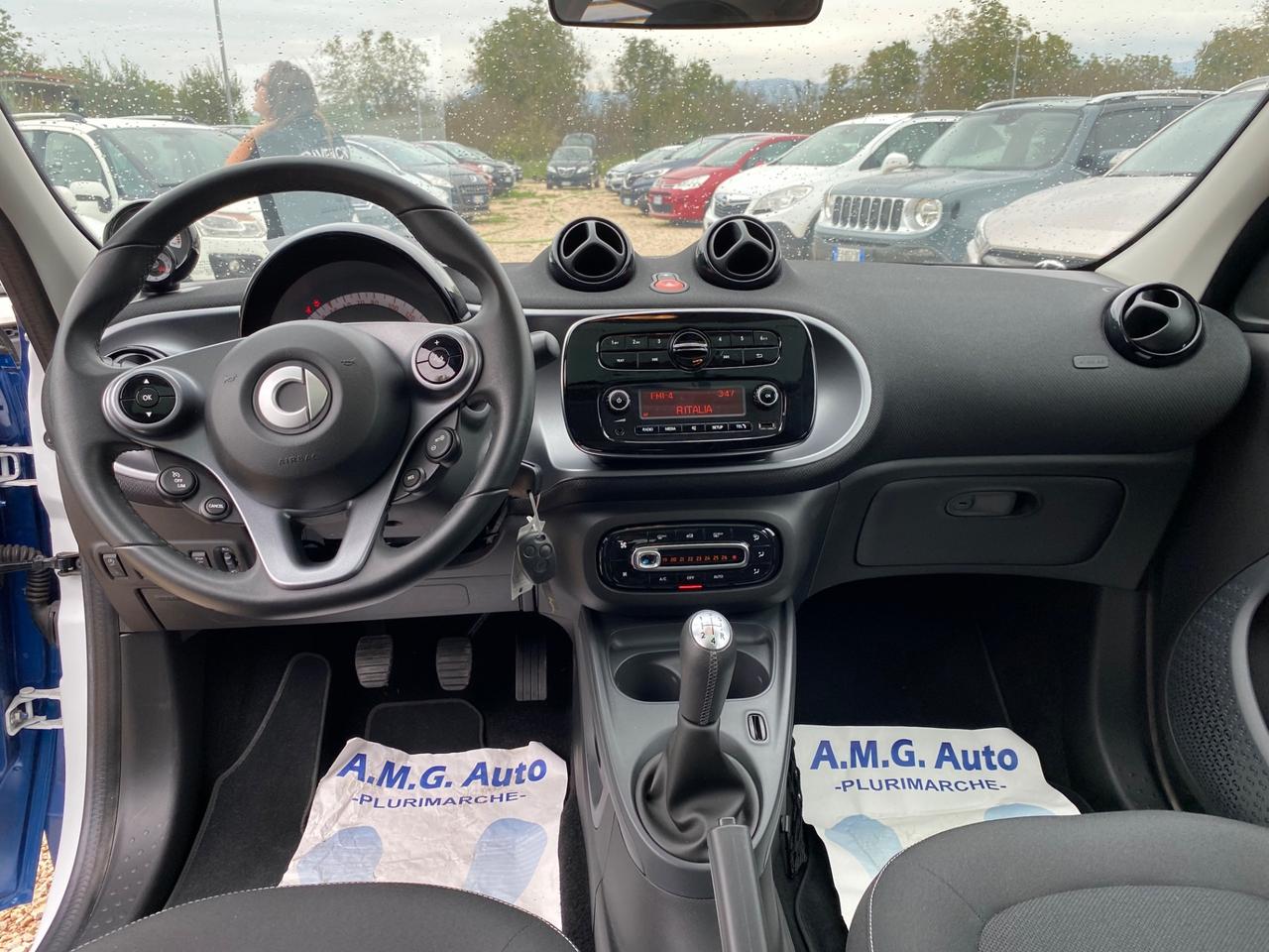 Smart ForFour 70 1.0 benzina twinamic Passion