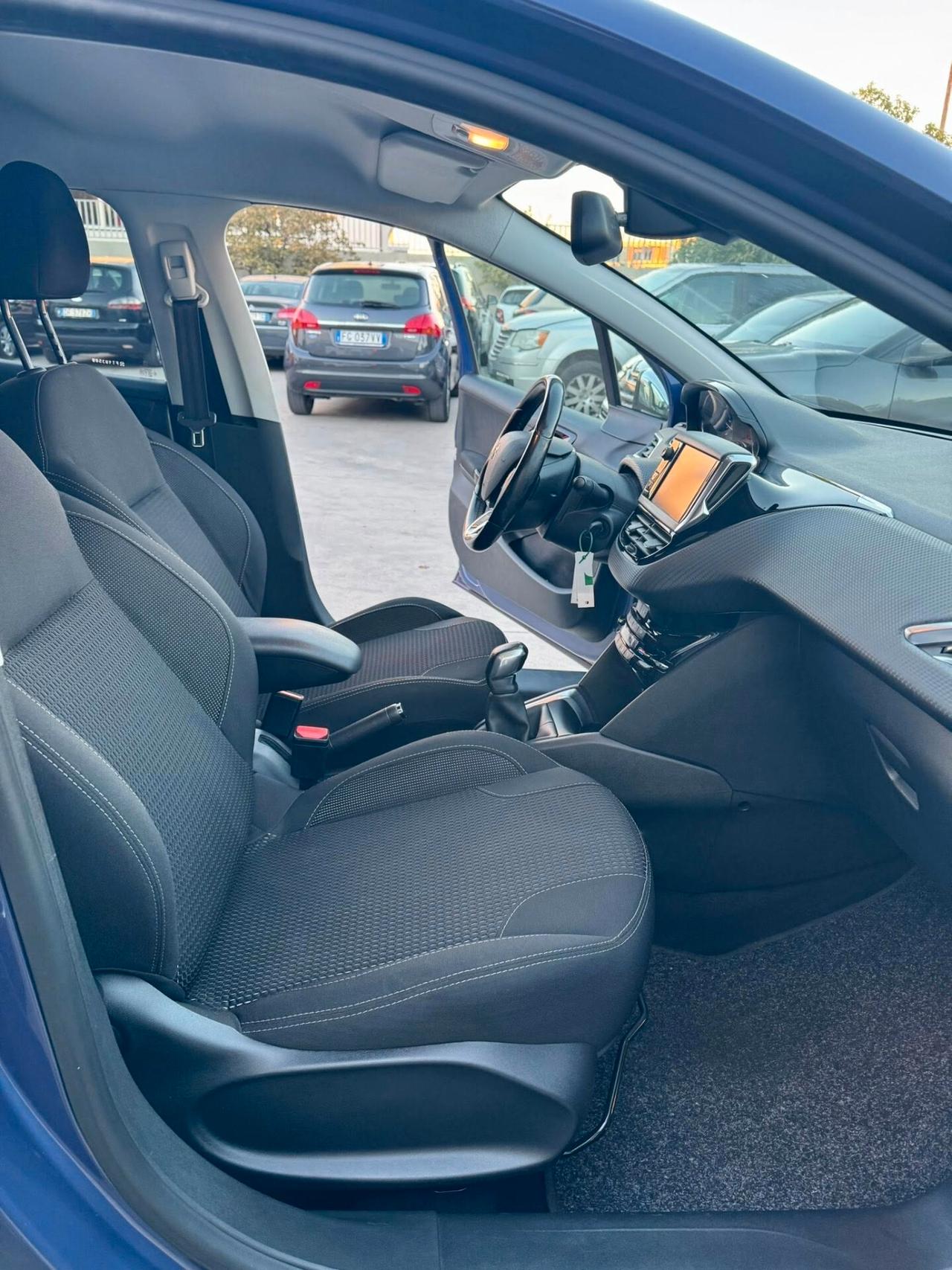 Peugeot 208 BlueHDi 5 porte Allure