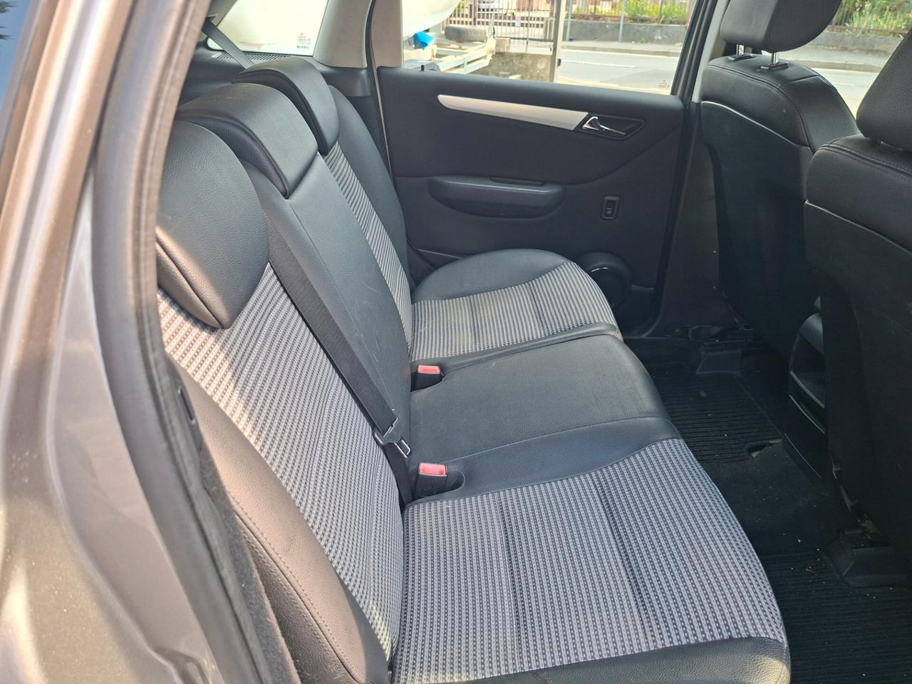 Mercedes-benz B 200 CDI Sport