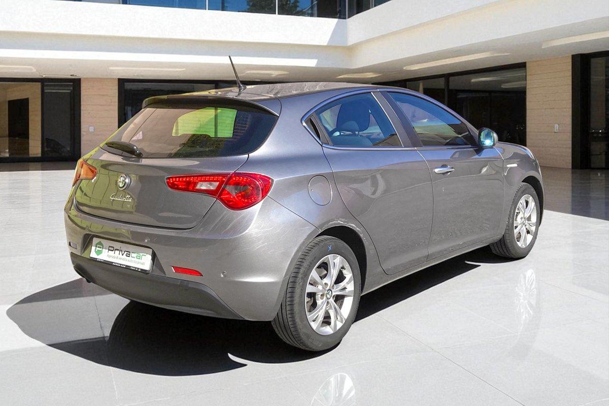 ALFA ROMEO Giulietta 1.4 Turbo MultiAir Distinctive