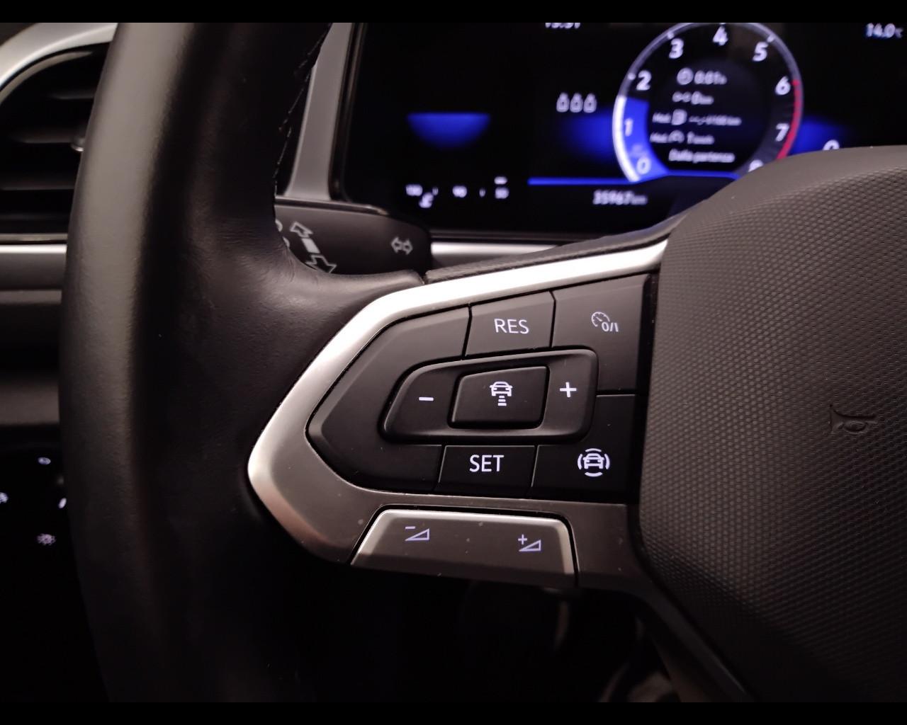 VOLKSWAGEN T-Roc I 2022 - T-Roc 1.0 tsi Life 110cv