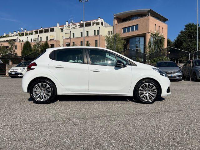 PEUGEOT 208 1° serie BlueHDi 75 5 porte Allure OK NEOPATENTATI