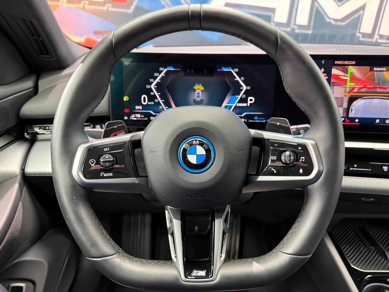 Bmw 530 530e xDRIVE TOURING MSPORT PRO (602)