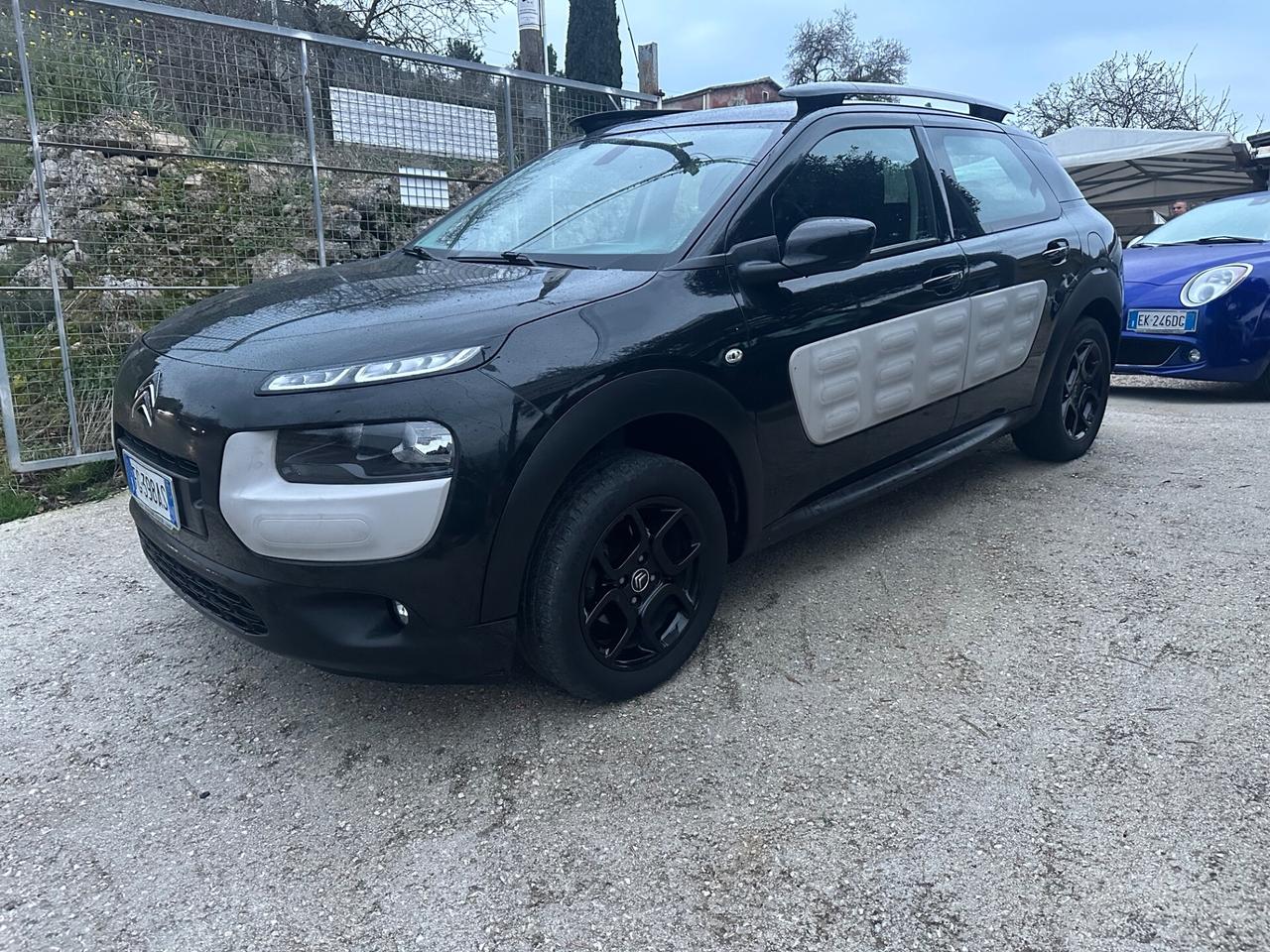 Citroen C4 Cactus 1.6 diesel 100 Shine