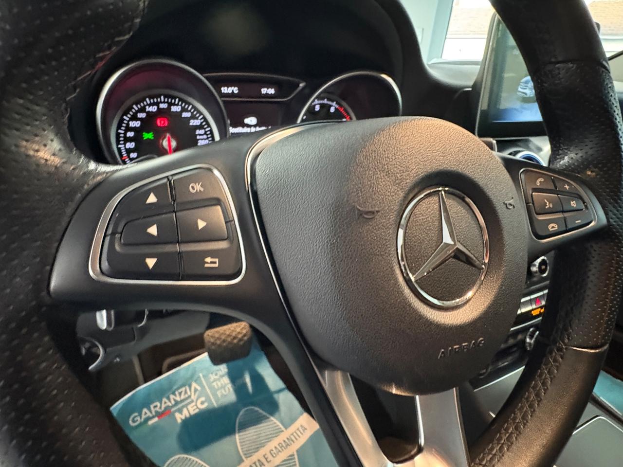 Mercedes GLA 180 1.6 benzina 122cv 2019 km 62000