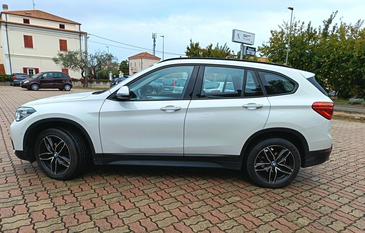 Bmw X1 sDrive18d Business