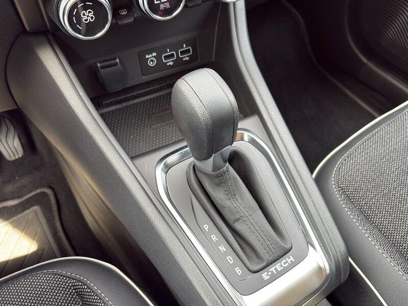 Renault Captur Captur 1.6 E-Tech full hybrid Techno 145cv auto