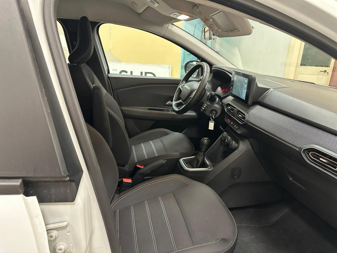 DACIA Sandero Stepway III 2021 - Sandero Stepway 1.0 tce Expression 90cv