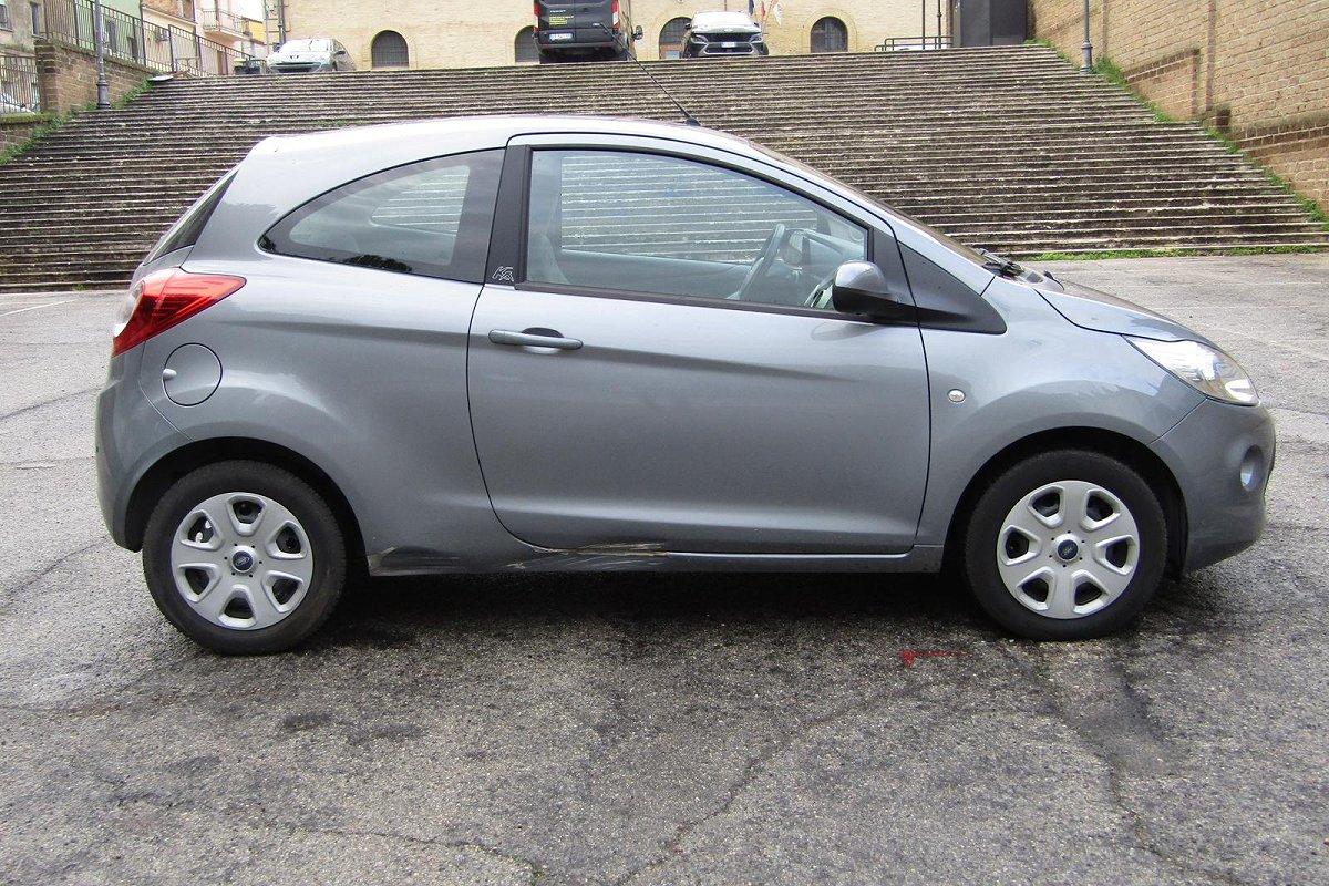 FORD Ka 1.2 8V 69 CV Individual