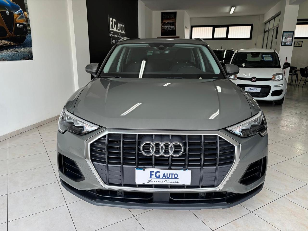 Audi Q3 35 TDI S tronic Business