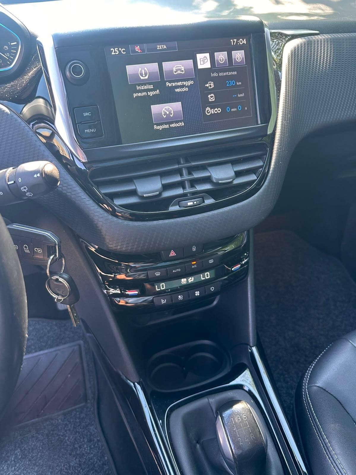 Peugeot 2008 PureTech Turbo 110 S&S Allure