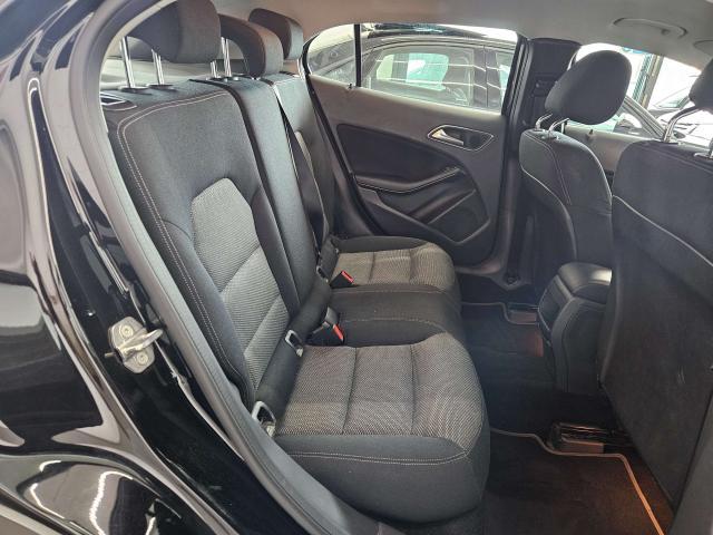 Mercedes-Benz GLA 180 premium NEOPATENTATI