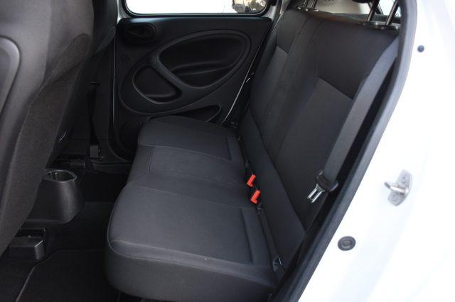 SMART ForFour EQ Pure