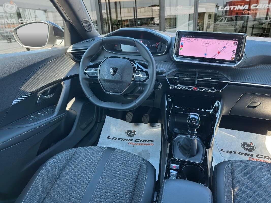 Peugeot 2008 1.2 puretech Allure 100cv con TELECAM E CARPLAY