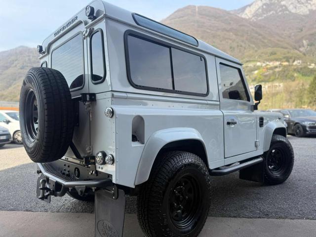 LAND ROVER Defender 2.2 TD4 Hard Top N1