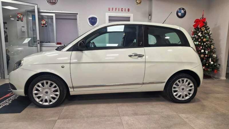 Lancia Ypsilon 1.2 69 CV Diva