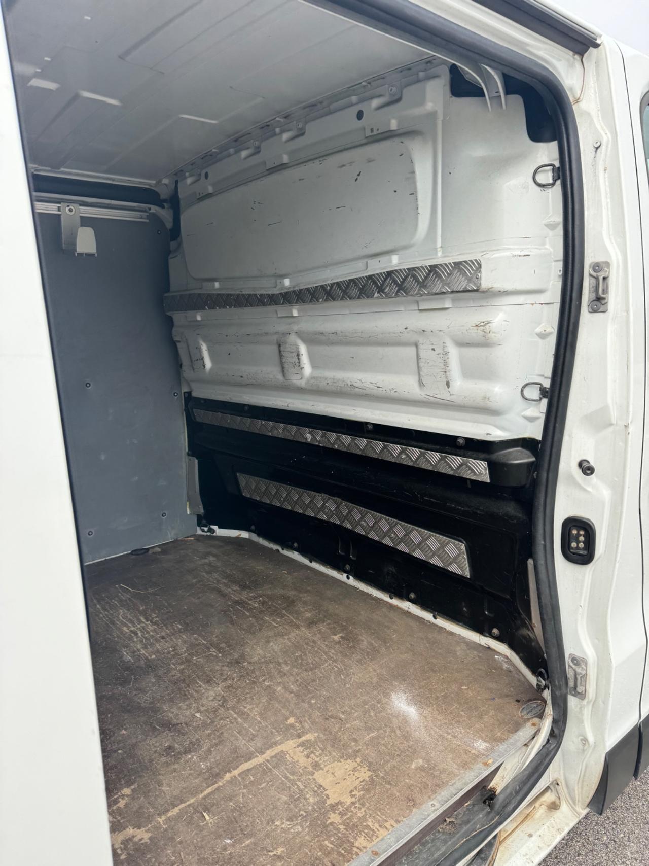 Renault Trafic T27 1.6 dCi 125CV S&S PC-TN Furgone