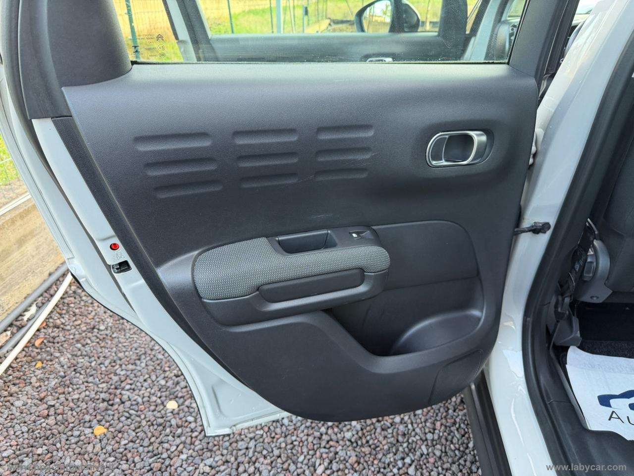 CITROEN C3 Aircross BlueHDi 100 S&S Shine